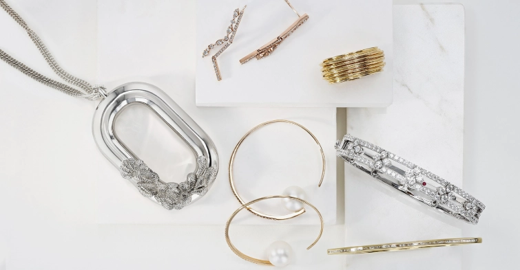 what designer jewelry is in style
