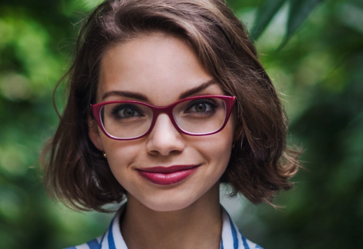 trendy glasses for women