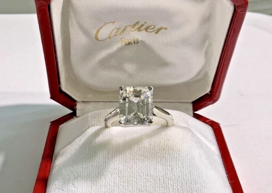 Cartier vs Tiffany engagement rings