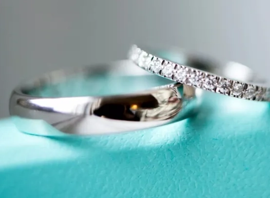 Is Cartier higher end than Tiffany?