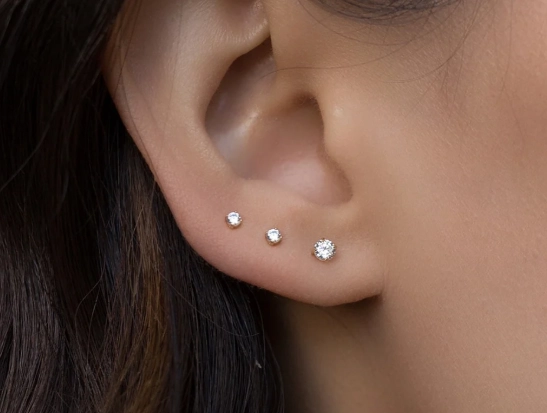 14k gold stud earrings