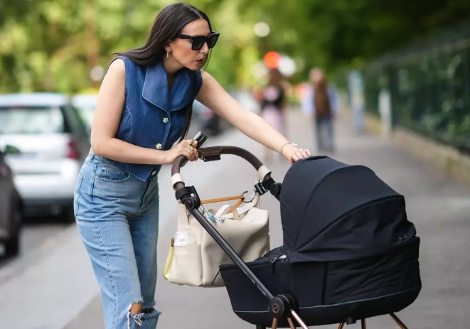 how to style low rise baggy jeans