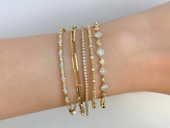 gold bracelet stacking ideas