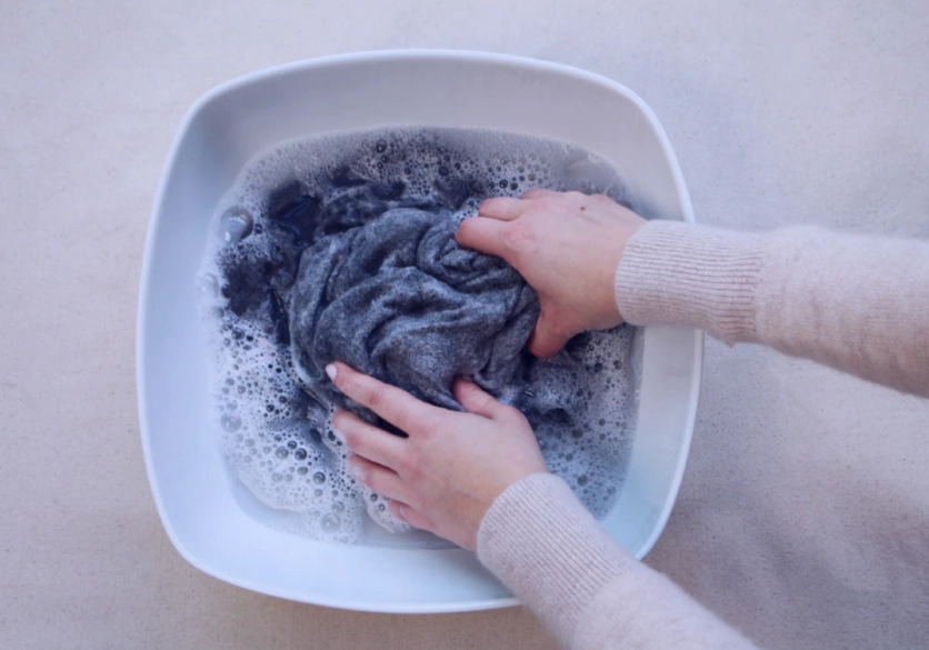 wash cashmere sweater