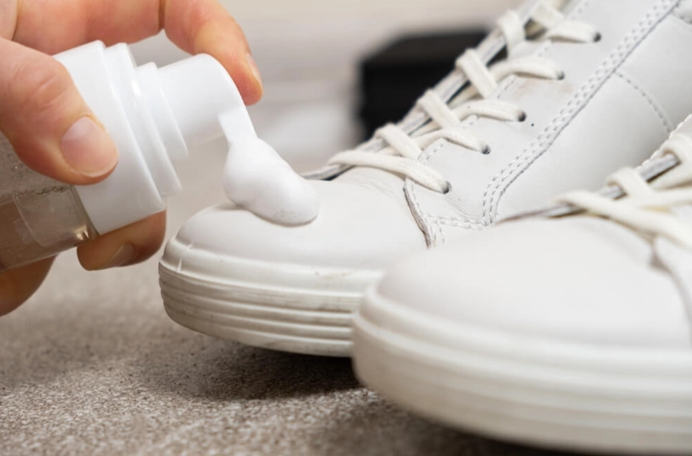 how to clean sneakers