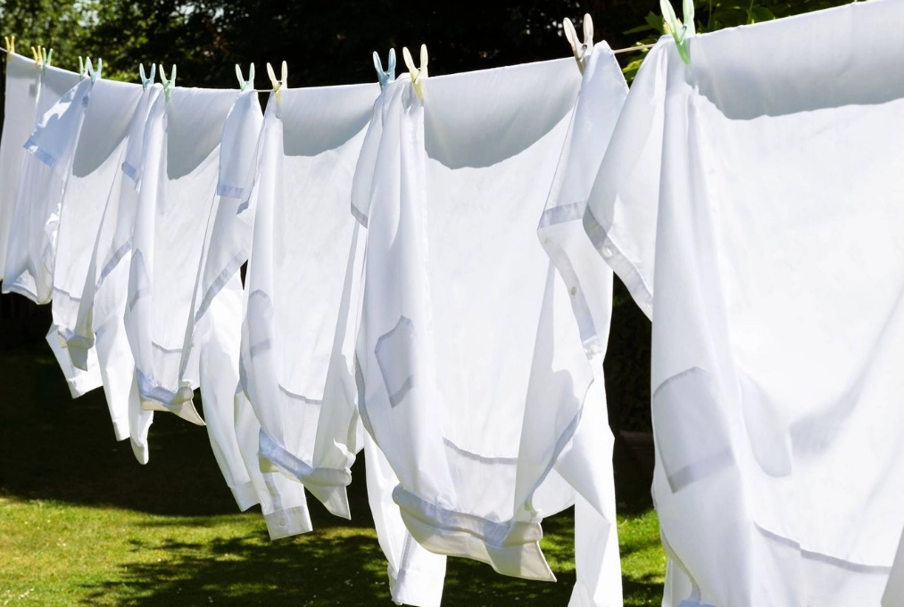 white laundry tips