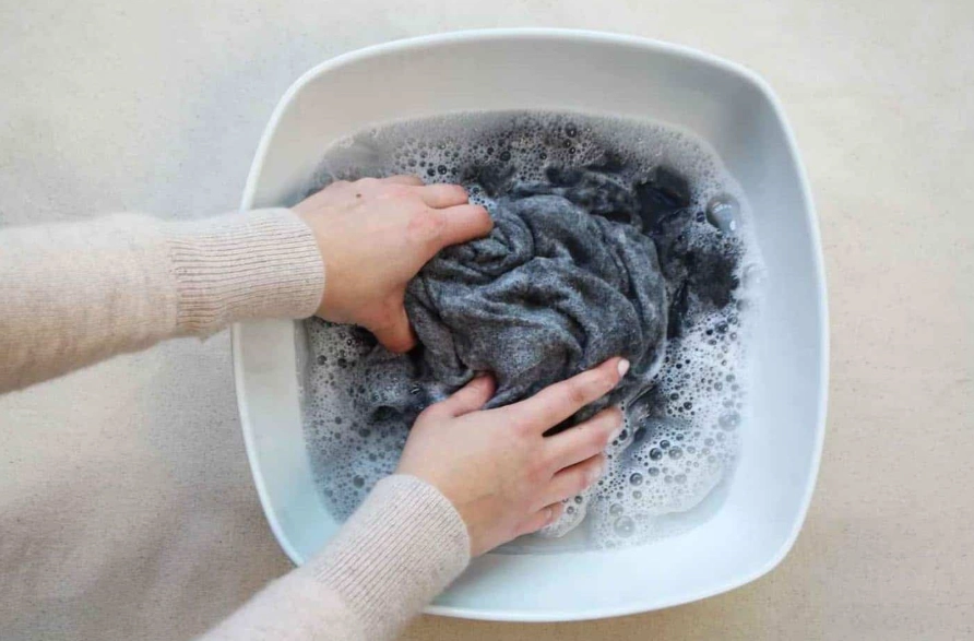 how to wash cashmere sweater