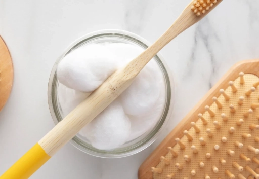 cleaning hair brushes cleaning hair brushes