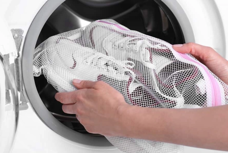 How to Wash Shoes in a Washing Machine: A Complete Guide
