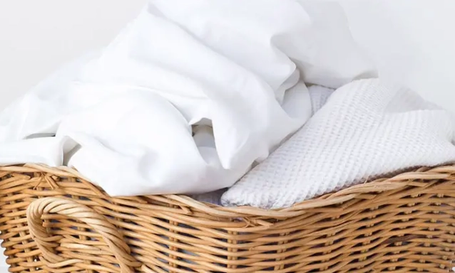 how to wash white clothes