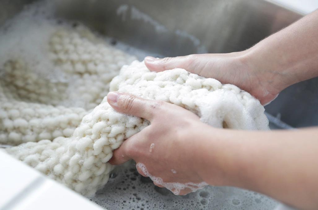 wash wool blanket