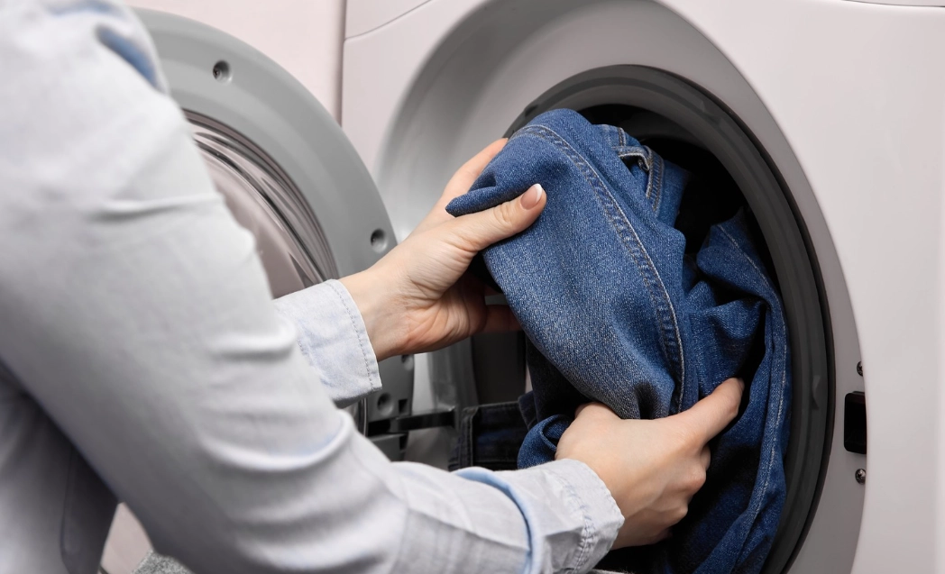 how to wash denim jeans