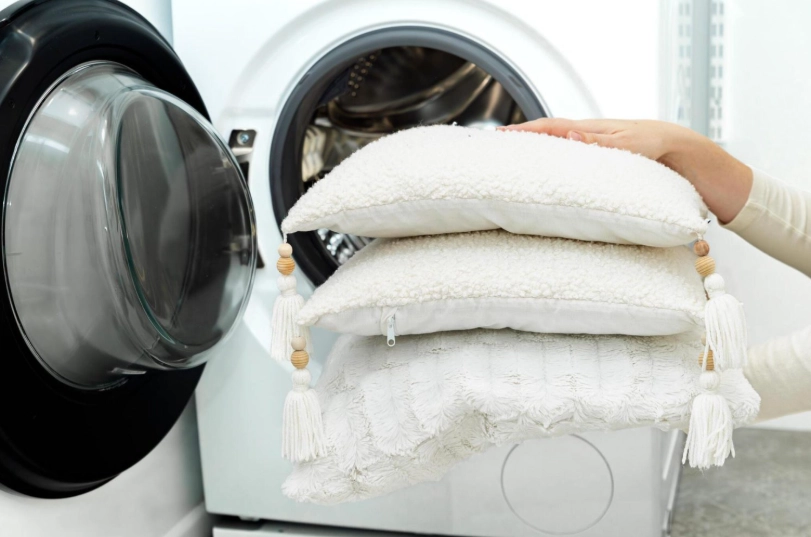 how to wash a pillow in a washing machine