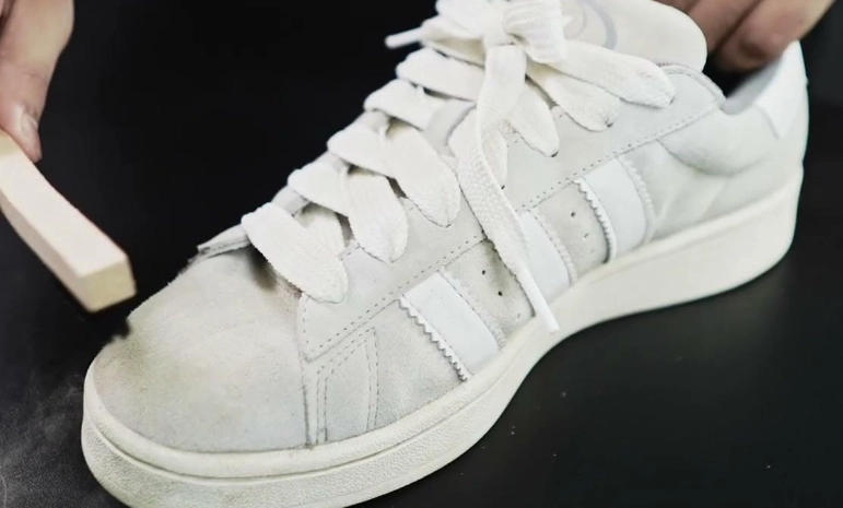 how to clean suede at home