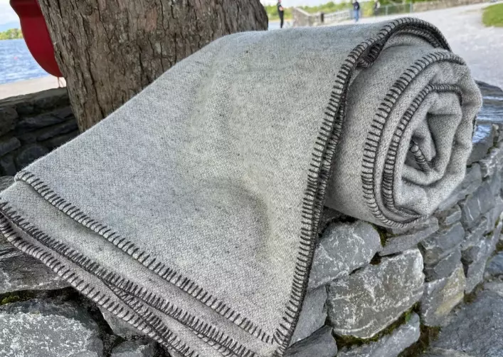 softest blanket fabric
