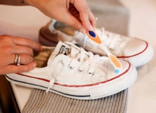 how to wash converse shoes how to wash converse shoes
