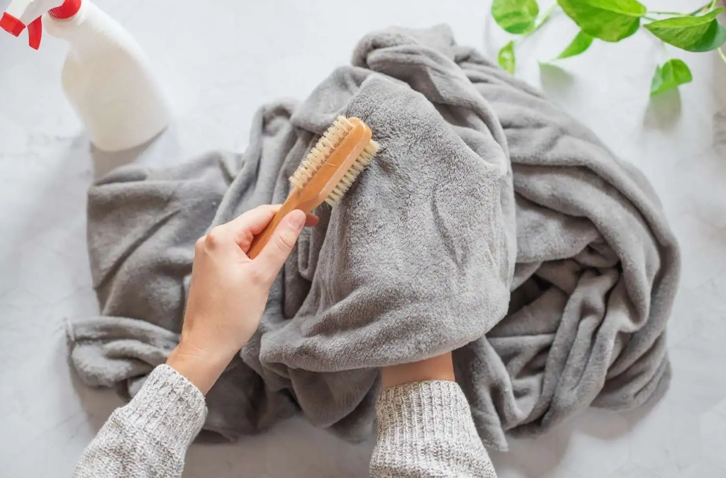 How to Wash Blankets: The Complete Guide for All Types
