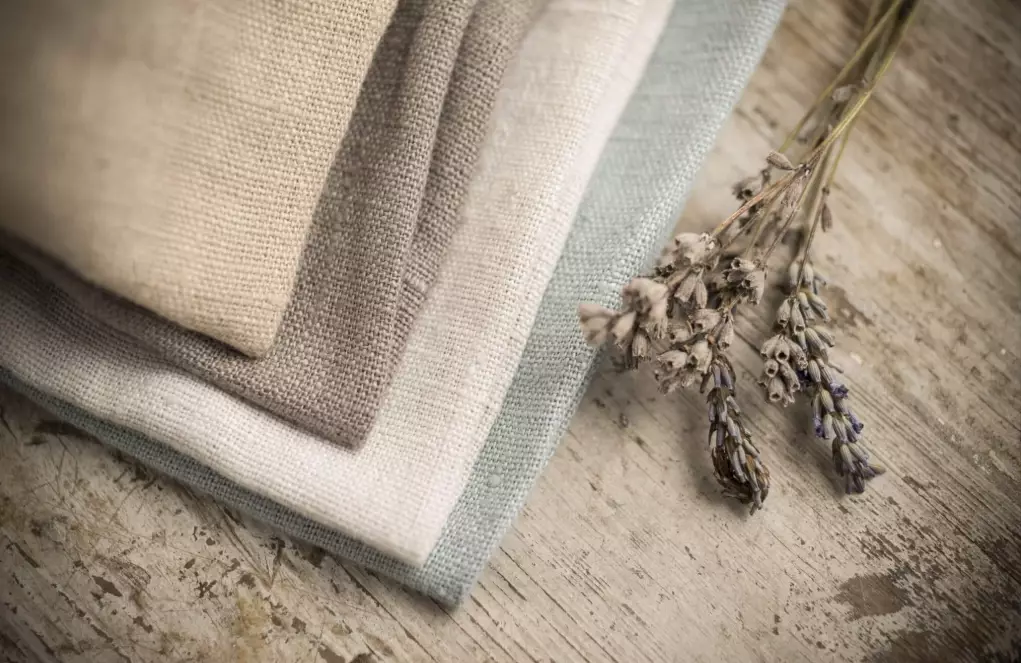 linen fabric characteristics